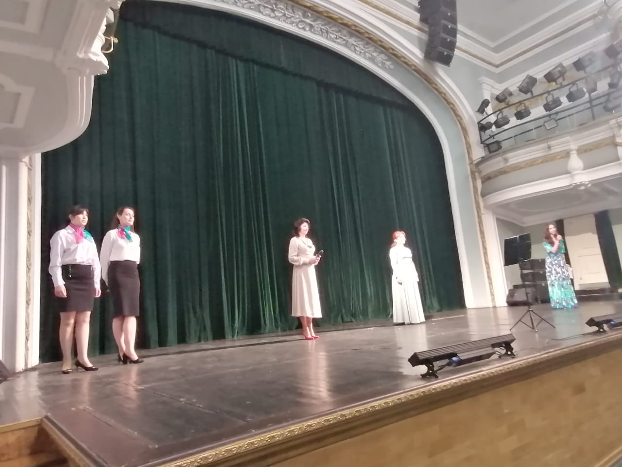 В театре Тинчурина прошел день медицинского работника