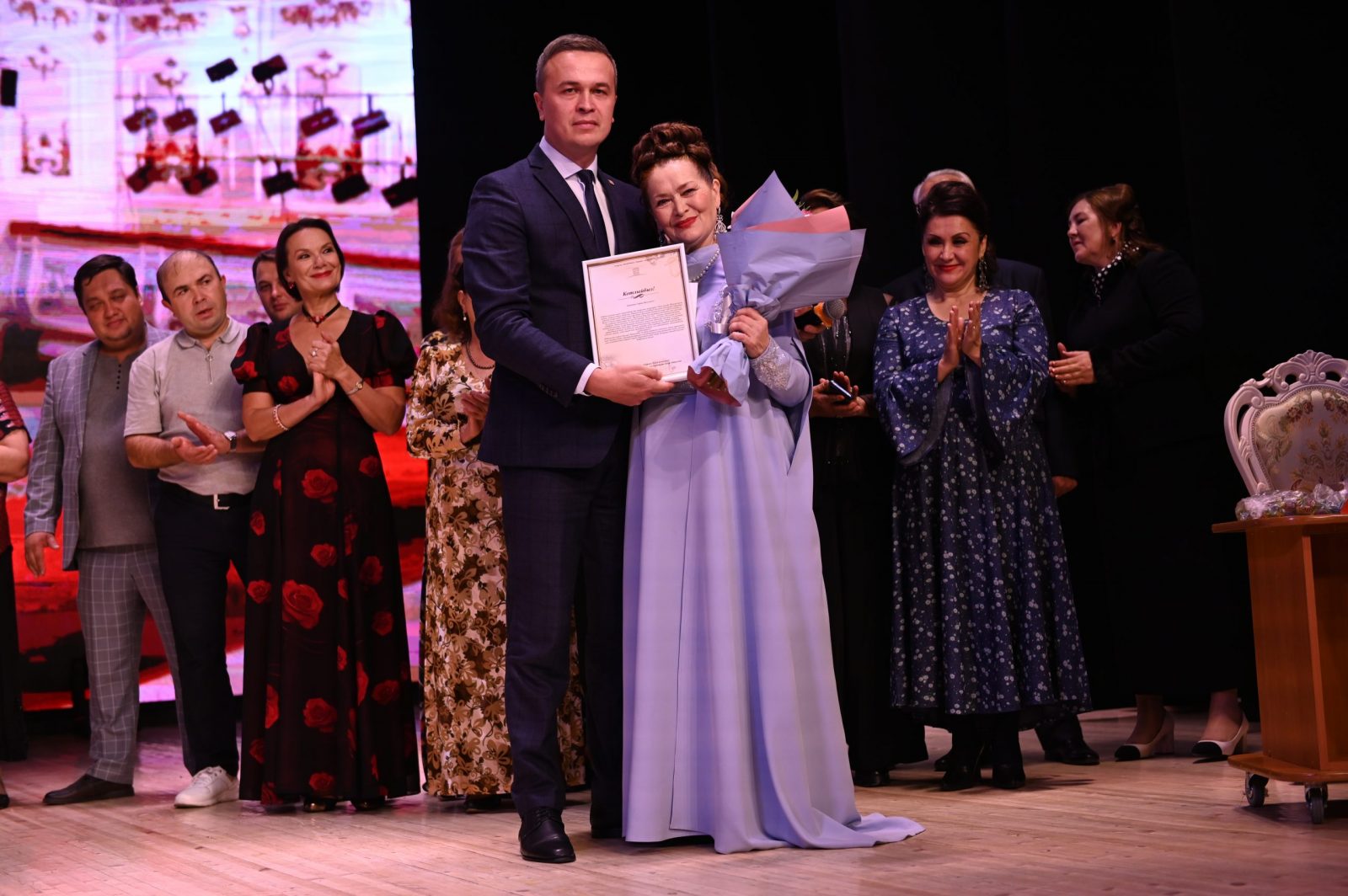 В Богатых Сабах прошел юбилейный вечер артистки театра Тинчурина Альфии Хасановой