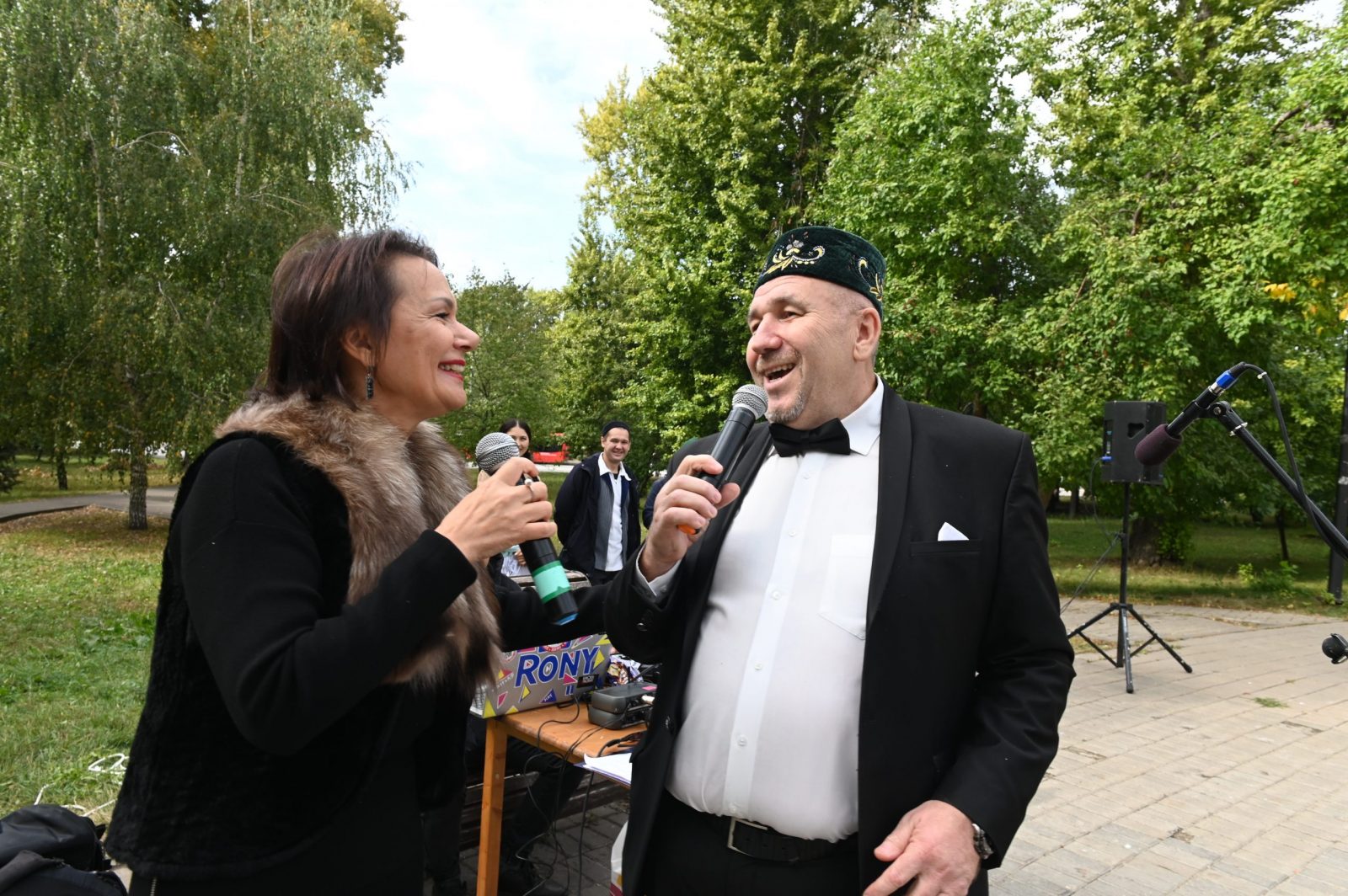В парке Тинчурина прошел флешмоб в честь юбилея Карима Тинчурина