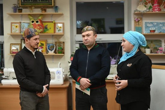 Артисты театра Тинчурина посетили комплекс ОБФ «Ярдам-Помощь»