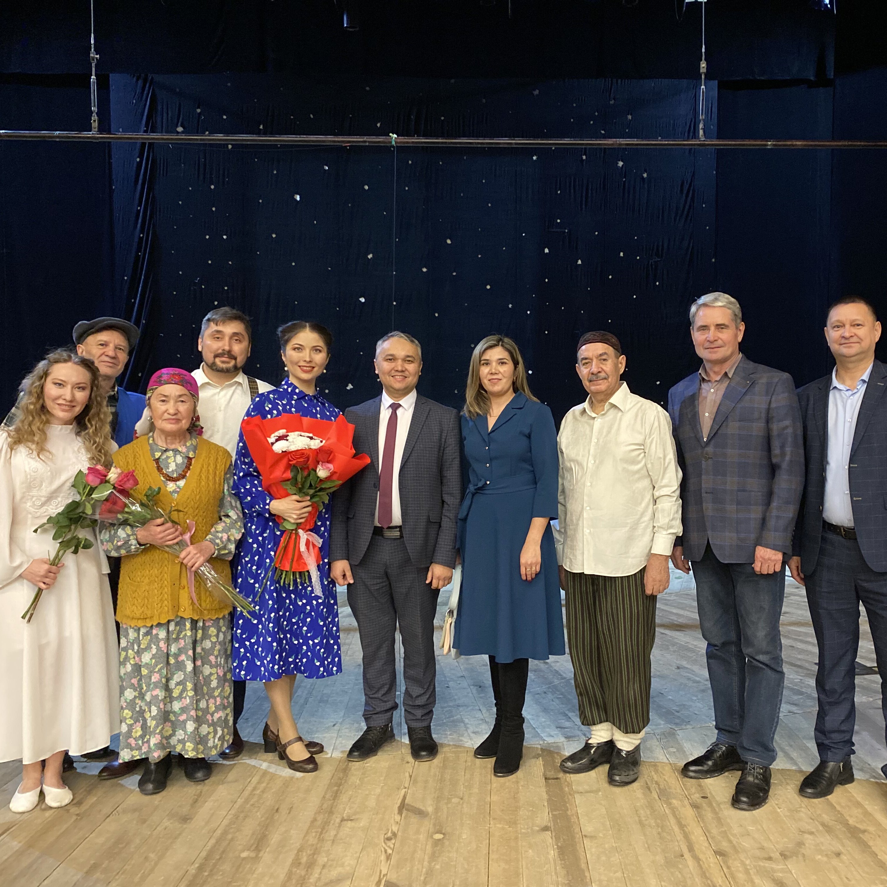 Заместитель министра культуры Республики Башкортостан посетил гастрольный спектакль в Уфе