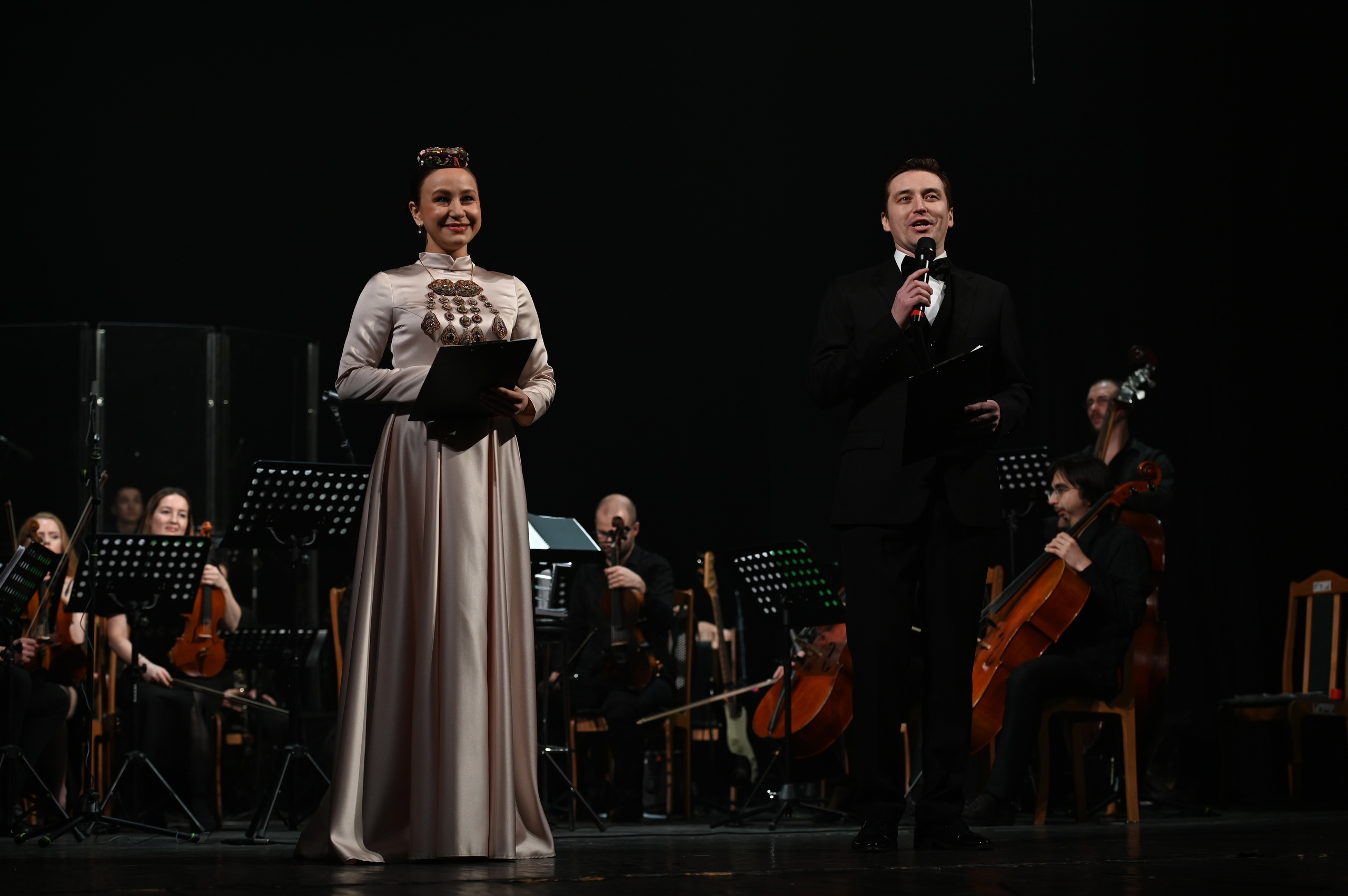 35-летний юбилей оркестра театра Тинчурина прошел с аншлагом